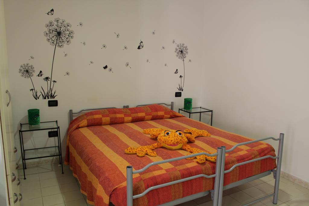 Elicrim Hotel Санто Стефано ди Магра Екстериор снимка